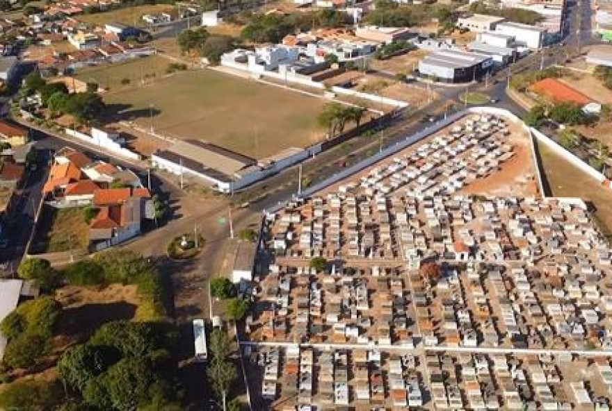 copinha-macabra-tem-jogos-em-estadios-vizinhos-a-cemiterios3B-conheca copinha-macabra-tem-jogos-em-estadios-vizinhos-a-cemiterios3B-conheca