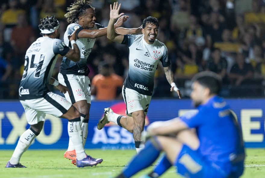 corinthians-alcanca-marca-historica-com-sua-maior-sequencia-de-vitorias-no-brasileirao-2024