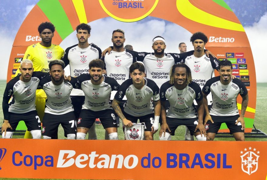 corinthians-busca-feito-inedito-contra-palmeiras-de-abel-ferreira3A-terceira-vitoria-consecutiva-no-derbi.-acompanhe-todos-os-detalhes-do-jogo