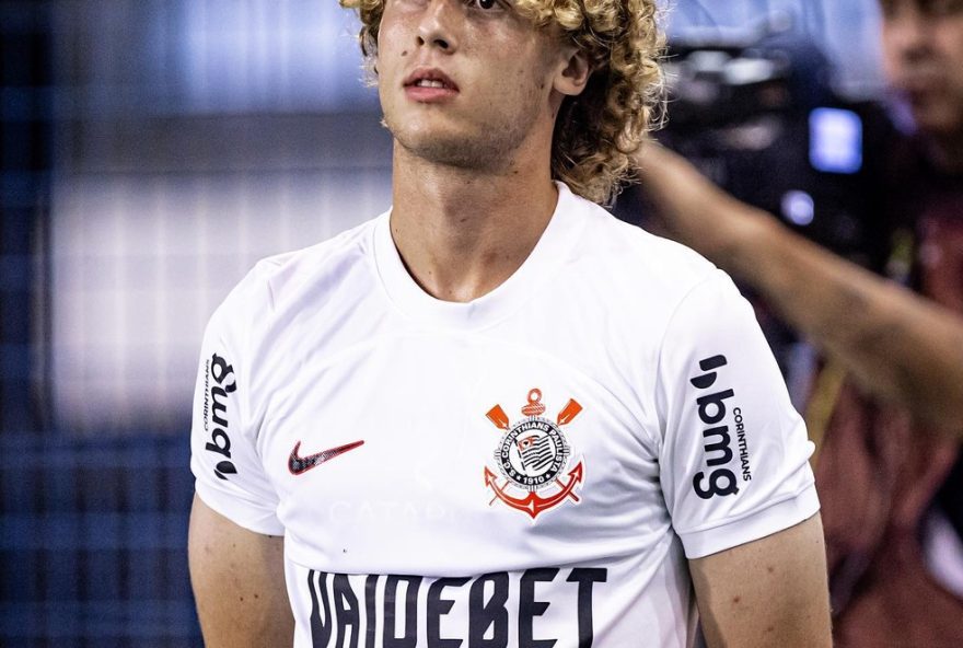 corinthians-condenado-a-pagar-r24700-mil-a-atacante-por-calote-em-fgts3A-impactos-e-licoes-para-o-futebol corinthians-condenado-a-pagar-r24700-mil-a-atacante-por-calote-em-fgts3A-impactos-e-licoes-para-o-futebol