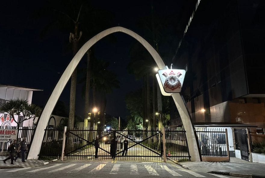 corinthians-debate-transformacao-em-saf-em-assembleia-historica3A-proposta-de-captacao-de-r24-22C5-bilhoes-em-discussao corinthians-debate-transformacao-em-saf-em-assembleia-historica3A-proposta-de-captacao-de-r24-22C5-bilhoes-em-discussao