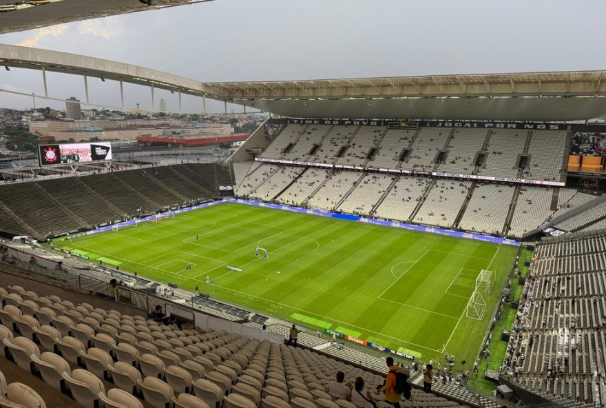 corinthians-deve-negar-cessao-da-neo-quimica-arena-ao-santos3A-rejeicao-da-torcida-e-receio-de-depredacoes-influenciam-decisao