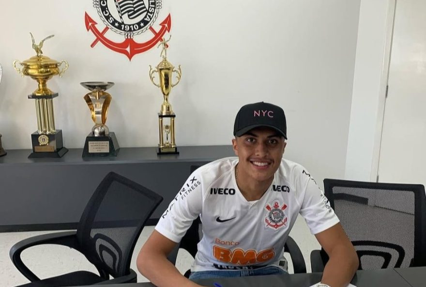 corinthians-e-condenado-a-pagar-indenizacao-milionaria-a-ex-jogador-da-base-ate-2035 corinthians-e-condenado-a-pagar-indenizacao-milionaria-a-ex-jogador-da-base-ate-2035