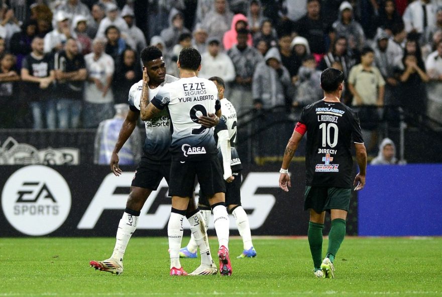 corinthians-encerra-sequencia-de-jogos-com-mais-de-40-mil-torcedores-na-neo-quimica-arena3A-saiba-mais