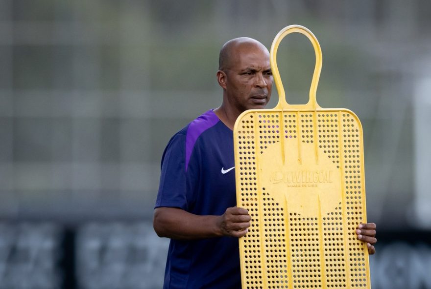 corinthians-enfrenta-desafios-e-desfalques-antes-de-confronto-com-o-sport-na-neo-quimica-arena
