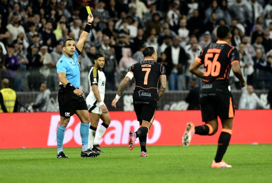 corinthians-enfrenta-desfalques-por-suspensoes-em-confronto-crucial-pela-vaga-na-libertadores-2026 corinthians-enfrenta-desfalques-por-suspensoes-em-confronto-crucial-pela-vaga-na-libertadores-2026
