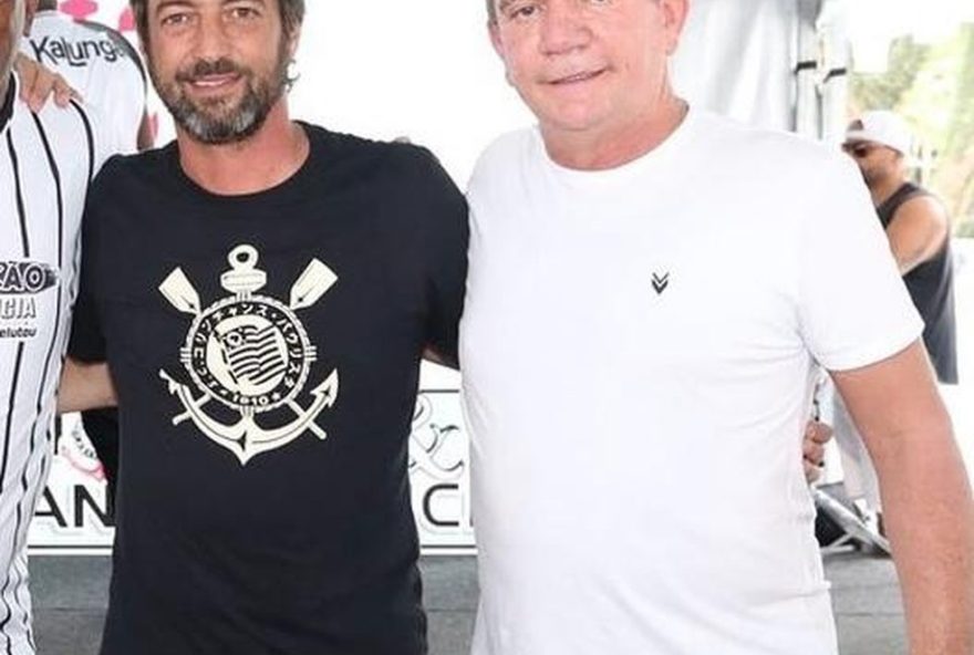 corinthians-entregou-r24-32C4-milhoes-em-especie-a-ex-funcionario3B-ministerio-publico-investiga-pagamentos-sem-comprovacao-de-notas-fiscais corinthians-entregou-r24-32C4-milhoes-em-especie-a-ex-funcionario3B-ministerio-publico-investiga-pagamentos-sem-comprovacao-de-notas-fiscais