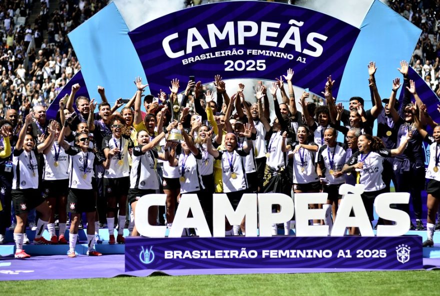 corinthians-feminino-conquista-bicampeonato-historico-no-brasileirao-2025