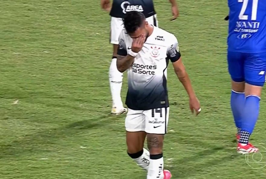 corinthians-preocupa-com-lesao-de-raniele3A-saida-no-1o-tempo-preocupa-para-reta-final-do-paulistao