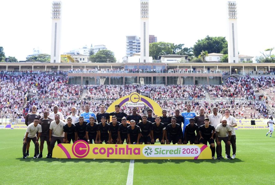 corinthians-promove-11-jogadores-do-sub-20-para-equipe-profissional0A