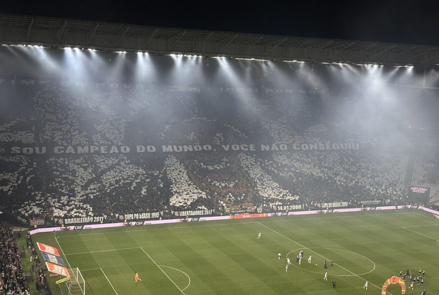 corinthians-provoca-vasco-na-final-da-copa-do-brasil-com-mosaico-historico3A-22sou-campeao-do-mundo2C-voce-nao-conseguiu22 corinthians-provoca-vasco-na-final-da-copa-do-brasil-com-mosaico-historico3A-22sou-campeao-do-mundo2C-voce-nao-conseguiu22