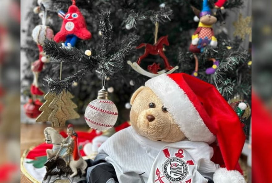 corinthians-publica-imagem-de-natal-com-mascote-das-olimpiadas-de-paris3A-pogba-a-caminho3F