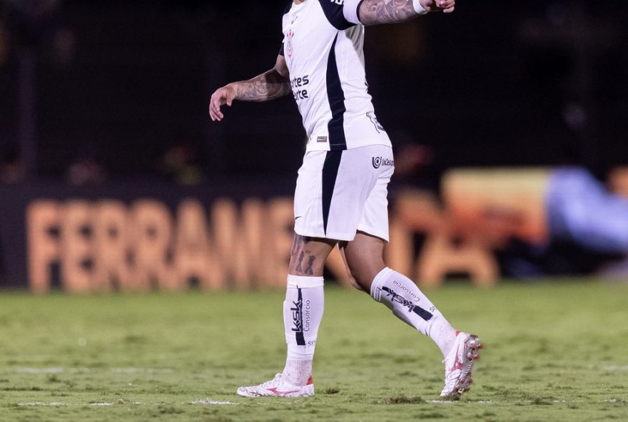 corinthians-se-preocupa-com-lesao-de-maycon-antes-do-classico-contra-o-sao-paulo