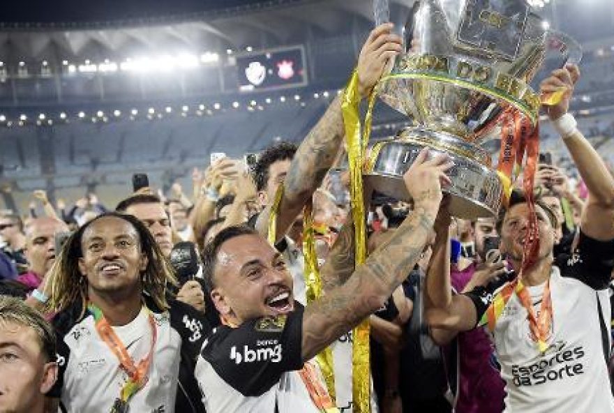 corinthians-utiliza-conquista-da-copa-do-brasil-para-planejar-parte-fisica-da-temporada-de-2026 corinthians-utiliza-conquista-da-copa-do-brasil-para-planejar-parte-fisica-da-temporada-de-2026