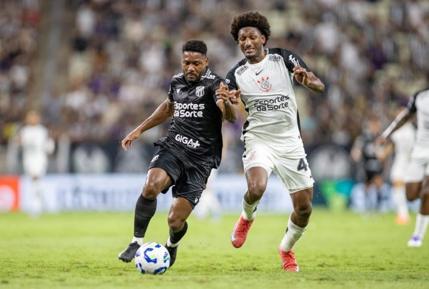corinthians-vence-o-ceara-com-destaque-de-carrillo-e-talles-magno