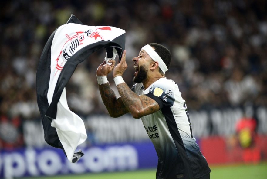 corinthians2C-com-vitoria-suada-na-libertadores2C-busca-humildade-e-consistencia-para-desafios-futuros