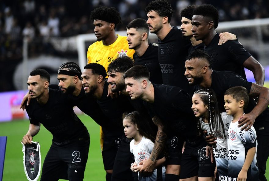 corinthians3A-arrancada-historica-rumo-a-libertadores-no-brasileirao-2025