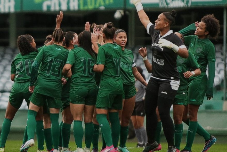 coritiba-feminino-se-despede-com-orgulho-da-copa-do-brasil3A-um-marco-historico-para-o-futebol-feminino-no-clube