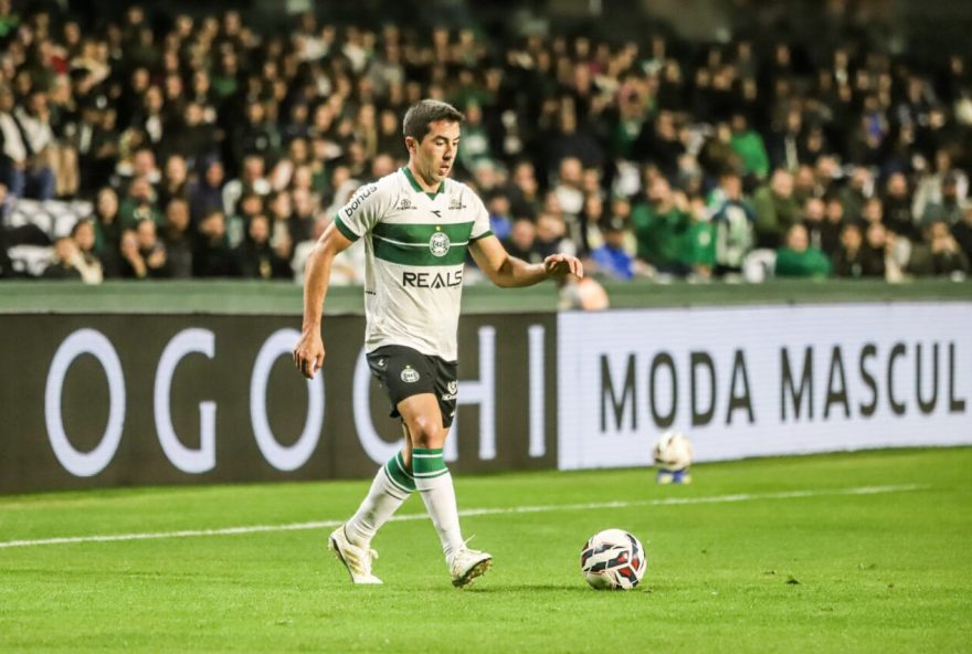 coritiba-x-goias3A-onde-assistir2C-escalacoes-e-desfalques-de-peso