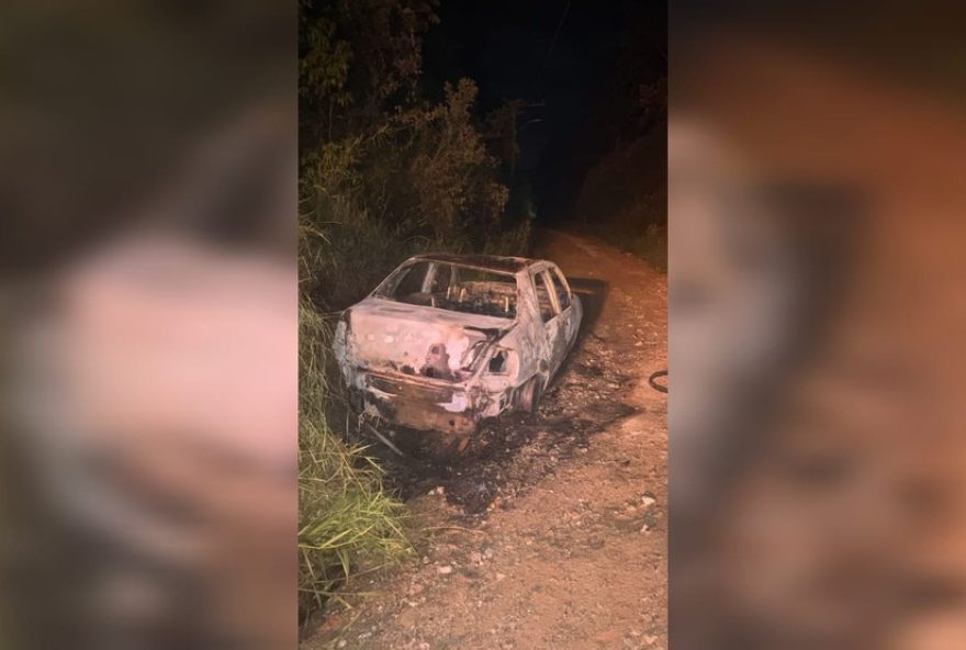 corpo-carbonizado-encontrado-em-porta-malas-de-carro-em-camboriu3A-policia-investiga-possivel-vitima-de-sequestro corpo-carbonizado-encontrado-em-porta-malas-de-carro-em-camboriu3A-policia-investiga-possivel-vitima-de-sequestro