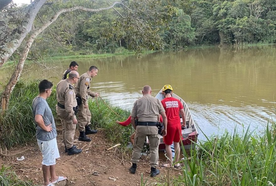 corpo-com-corrente-no-pescoco-em-represa-de-juiz-de-fora3A-misterio-completa-1-mes