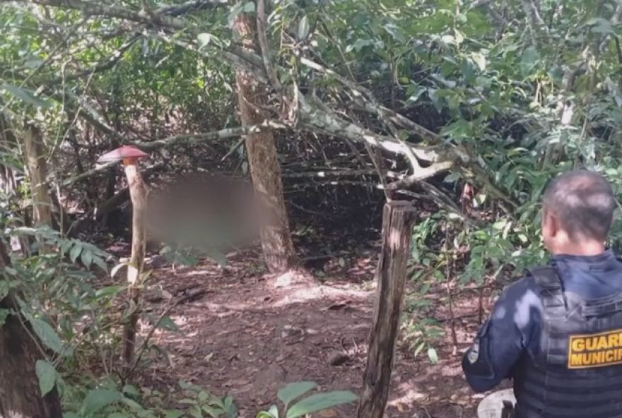 corpo-de-mulher-encontrado-em-area-de-mata-em-parauapebas3A-sinais-de-violencia-e-misterio