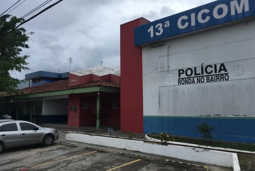corpo-de-recem-nascida-e-encontrado-em-sacola-na-zona-norte-de-manaus3A-policia-investiga-o-caso corpo-de-recem-nascida-e-encontrado-em-sacola-na-zona-norte-de-manaus3A-policia-investiga-o-caso