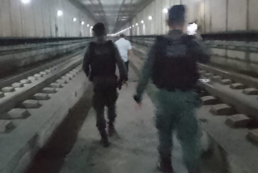 corpo-e-encontrado-nos-trilhos-do-metro-de-fortaleza3A-interrupcao-temporaria-da-linha-sul