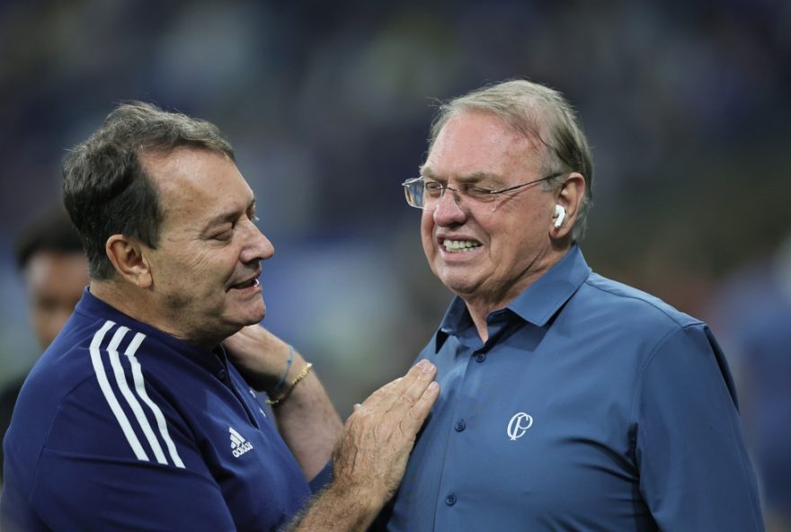 MG - BELO HORIZONTE - 23/11/2025 - BRASILEIRO A 2025, CRUZEIRO X CORINTHIANS - Osmar Stabile Presidente do Corinthians durante partida contra o Cruzeiro no estadio Mineirao pelo campeonato Brasileiro A 2025. Foto: Gilson Lobo/AGIF
