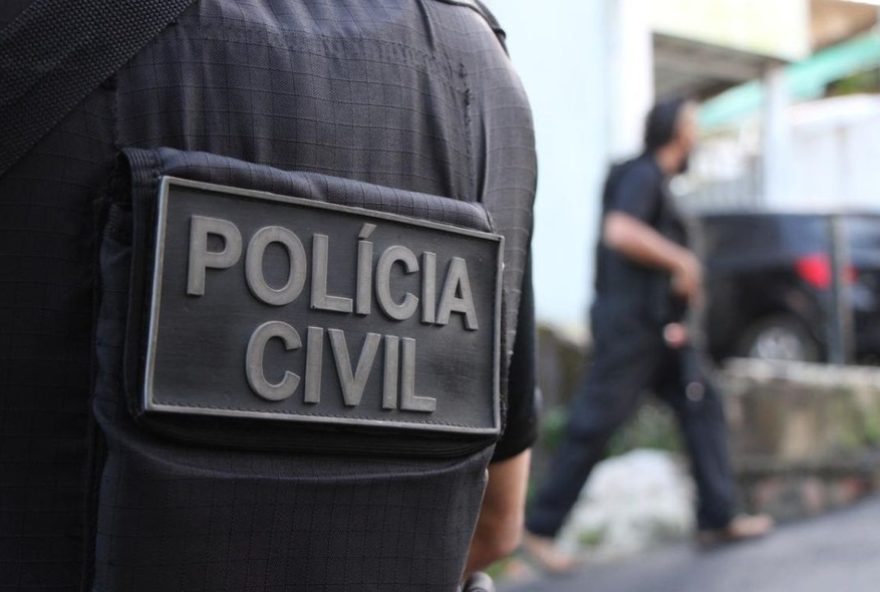 coveiro-e-vitima-de-tentativa-de-homicidio-por-companheira-em-cemiterio-na-bahia3A-suspeita-presa.-acompanhe-o-caso