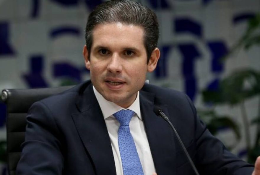 cpmi-do-inss-revela-detalhes-do-salario-de-diretor-que-era-assessor-de-hugo-motta cpmi-do-inss-revela-detalhes-do-salario-de-diretor-que-era-assessor-de-hugo-motta