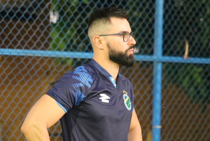 crac-demite-alexandre-lopes-e-contrata-luan-carlos-como-novo-tecnico-em-busca-de-melhor-desempenho-no-campeonato-goiano