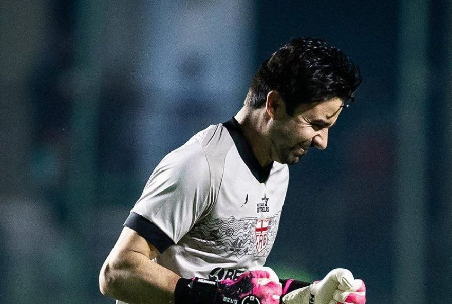 crb-surpreende2C-vira-sobre-goias-fora-e-sobe-na-tabela-da-serie-b