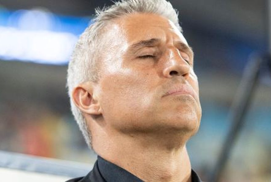 crespo-luta-para-manter-seu-cargo-em-meio-a-crise-no-sao-paulo crespo-luta-para-manter-seu-cargo-em-meio-a-crise-no-sao-paulo