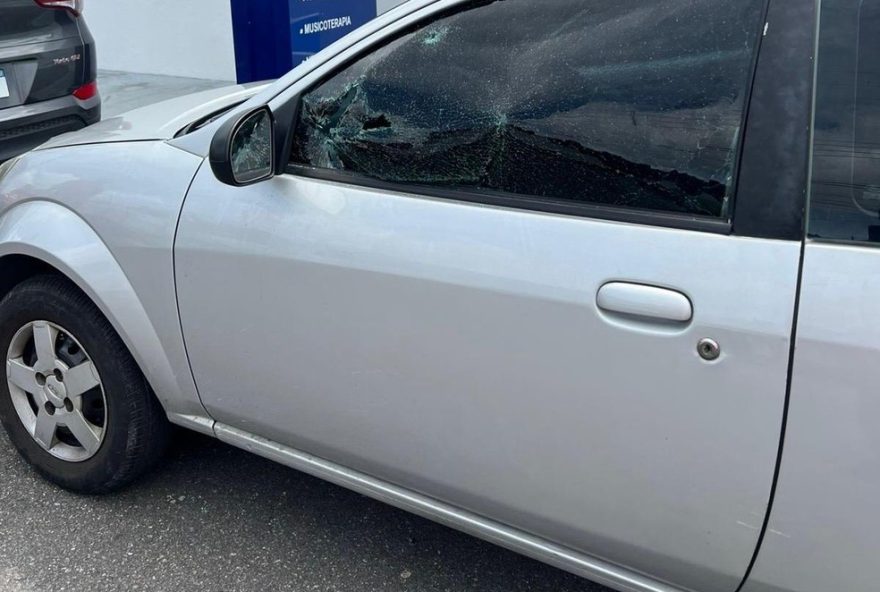 crianca-autista-e-resgatada-por-bombeiros-apos-ficar-presa-em-carro-em-manaus crianca-autista-e-resgatada-por-bombeiros-apos-ficar-presa-em-carro-em-manaus