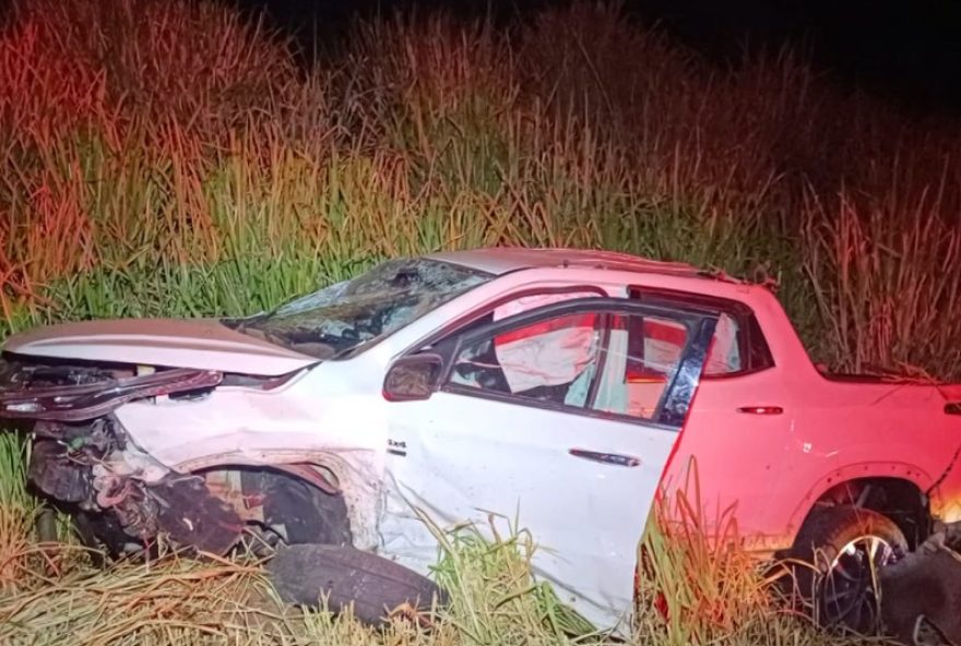 crianca-de-6-anos-e-encontrada-sozinha-apos-acidente-de-carro-no-parana3A-investigacao-de-suposto-abandono crianca-de-6-anos-e-encontrada-sozinha-apos-acidente-de-carro-no-parana3A-investigacao-de-suposto-abandono