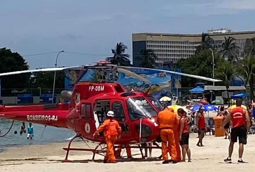 crianca-de-dois-anos-se-afoga-no-piscinao-de-ramos3A-alerta-para-seguranca-em-praias-e-piscinas-no-rio-de-janeiro