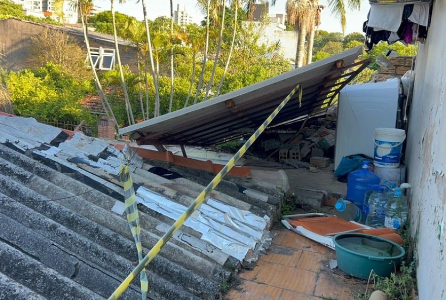 criancas-feridas-em-desabamento-de-laje-na-piscina-recebem-alta-em-porto-alegre3B-menina-de-7-anos-faleceu criancas-feridas-em-desabamento-de-laje-na-piscina-recebem-alta-em-porto-alegre3B-menina-de-7-anos-faleceu