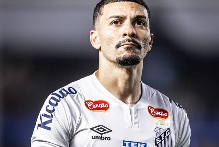 criciuma-anuncia-contratacao-de-alison2C-capitao-do-santos-na-libertadores-de-2020