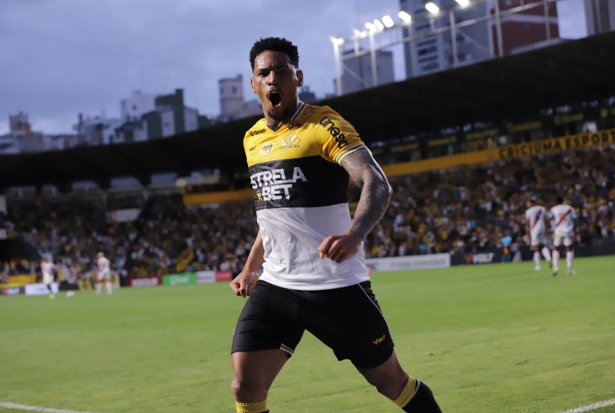 criciuma-busca-acesso-a-serie-a-em-confronto-com-botafogo-sp