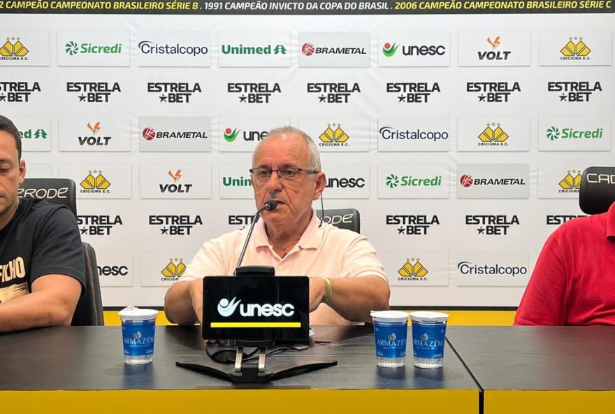 criciuma-busca-quarto-executivo-de-futebol-em-cinco-temporadas