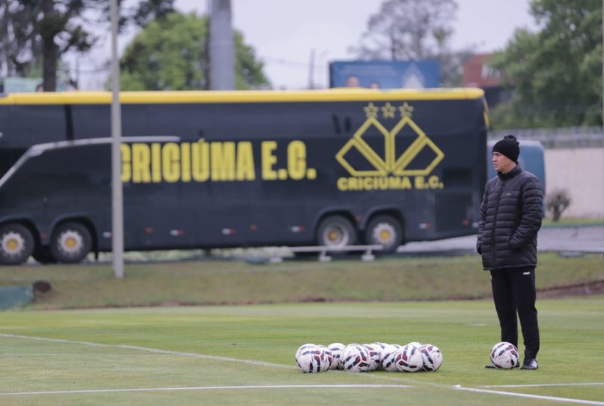 criciuma-pode-repetir-escalacao-contra-paysandu-para-manter-lideranca-na-serie-b
