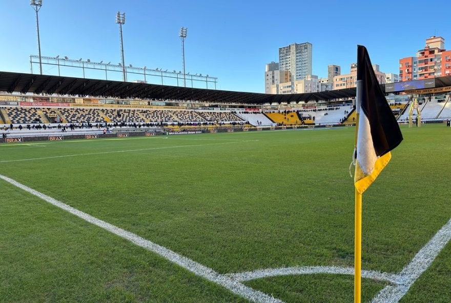 criciuma-x-novorizontino3A-saiba-onde-assistir2C-horario-e-escalacoes-serie-b-do-brasileirao-2025