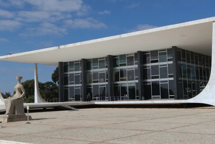 crise-no-stf-intensifica-se-apos-carnaval3A-suspeitas-de-gravacoes-e-invasoes-de-dados-preocupam-ministros-e-sociedade crise-no-stf-intensifica-se-apos-carnaval3A-suspeitas-de-gravacoes-e-invasoes-de-dados-preocupam-ministros-e-sociedade