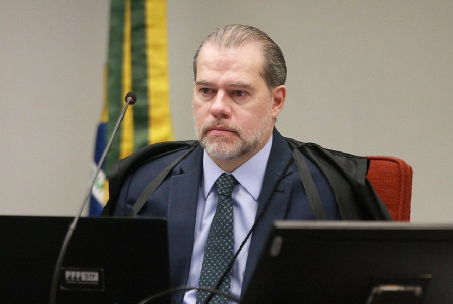 crise-no-stf3A-toffoli-se-declara-suspeito-e-cpi-causa-desgaste crise-no-stf3A-toffoli-se-declara-suspeito-e-cpi-causa-desgaste