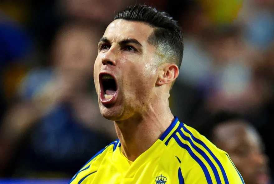 cristiano-ronaldo-fica-fora-de-jogo-do-al-nassr-por-risco-de-receber-99-chibatadas2C-diz-jornal