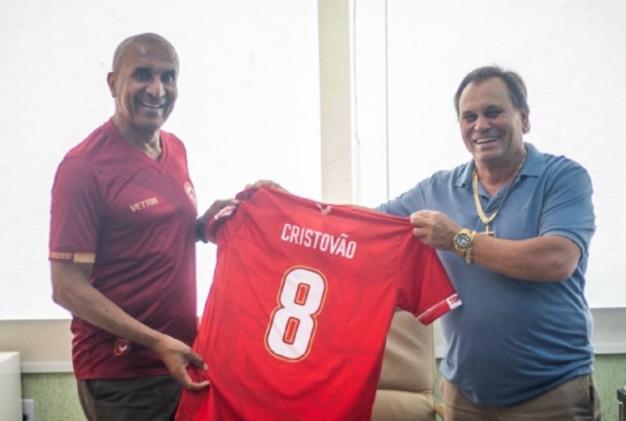 cristovao-borges-e-anunciado-como-tecnico-do-tombense2C-time-na-elite-do-campeonato-mineiro