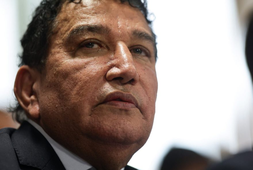 critica-de-magno-malta-a-fabio-faria-por-discurso-no-sbt critica-de-magno-malta-a-fabio-faria-por-discurso-no-sbt