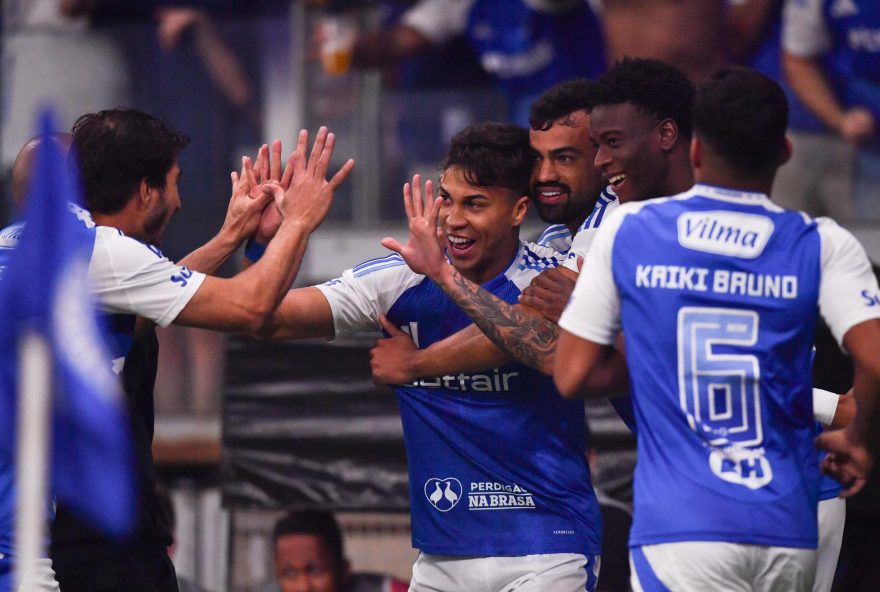 cruzeiro-conquista-vitoria-sobre-o-palmeiras-e-sobe-para-a-vice-lideranca-da-serie-a