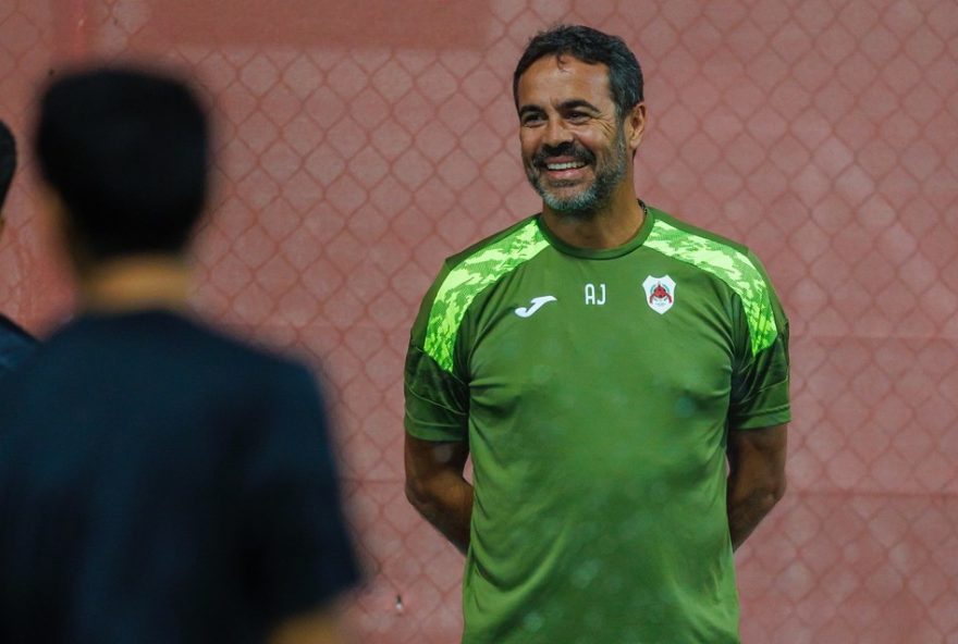 cruzeiro-espera-definicao-de-multa-rescisoria-para-contratar-tecnico-artur-jorge cruzeiro-espera-definicao-de-multa-rescisoria-para-contratar-tecnico-artur-jorge